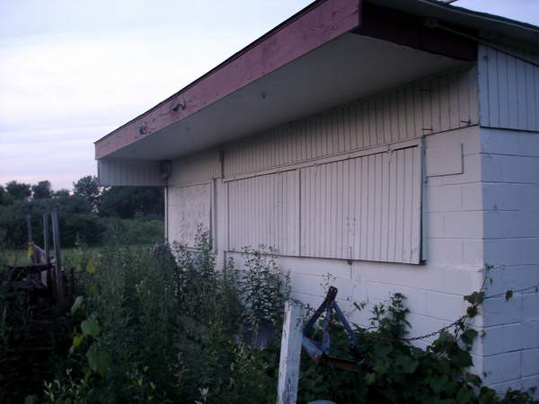 Gospel Film Drive-In Theatre - Gospel Film Snackbar (newer photo)
